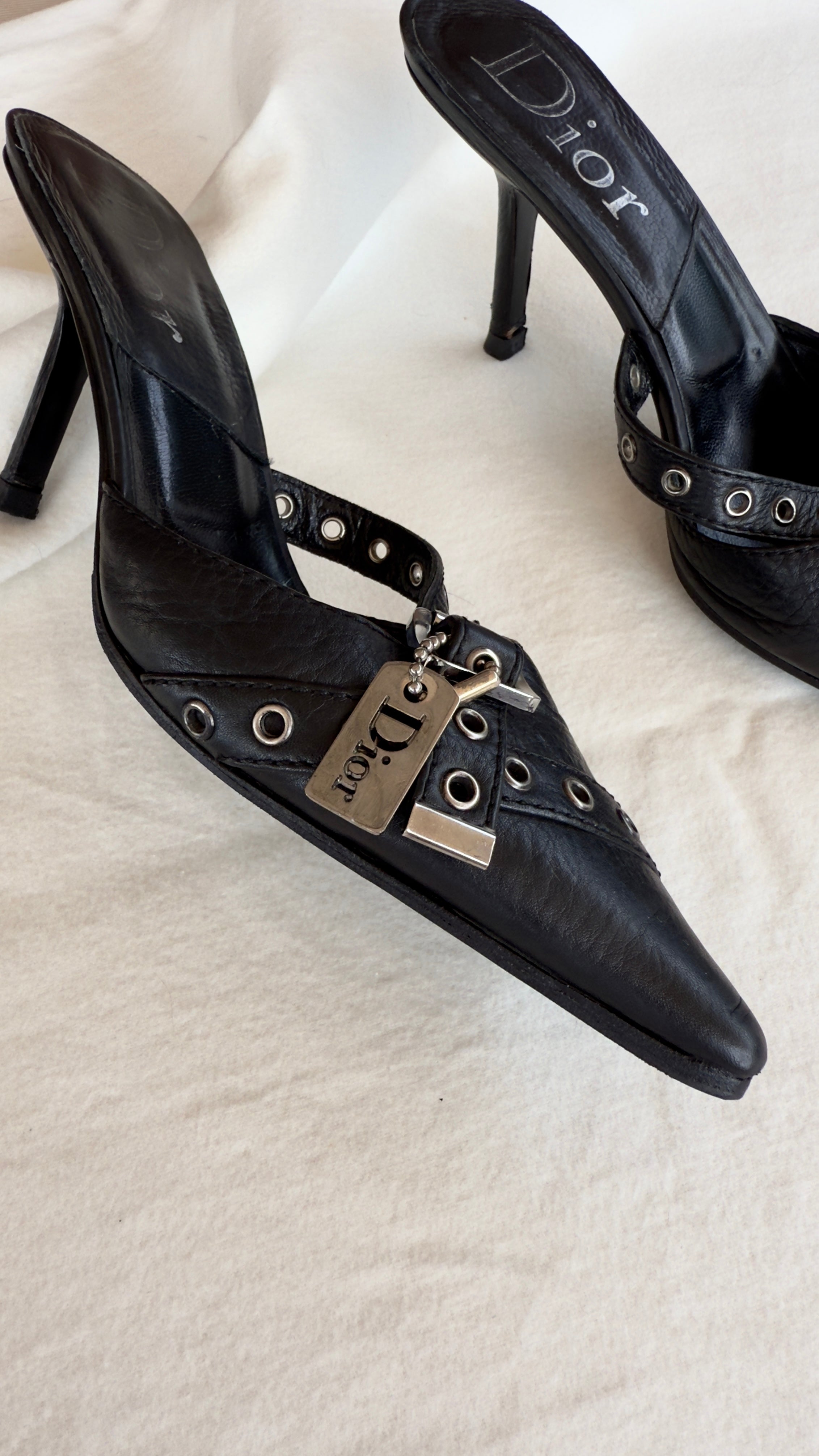 MR BIG - Vintage Dior Mules con fibbie e dettagli metallici