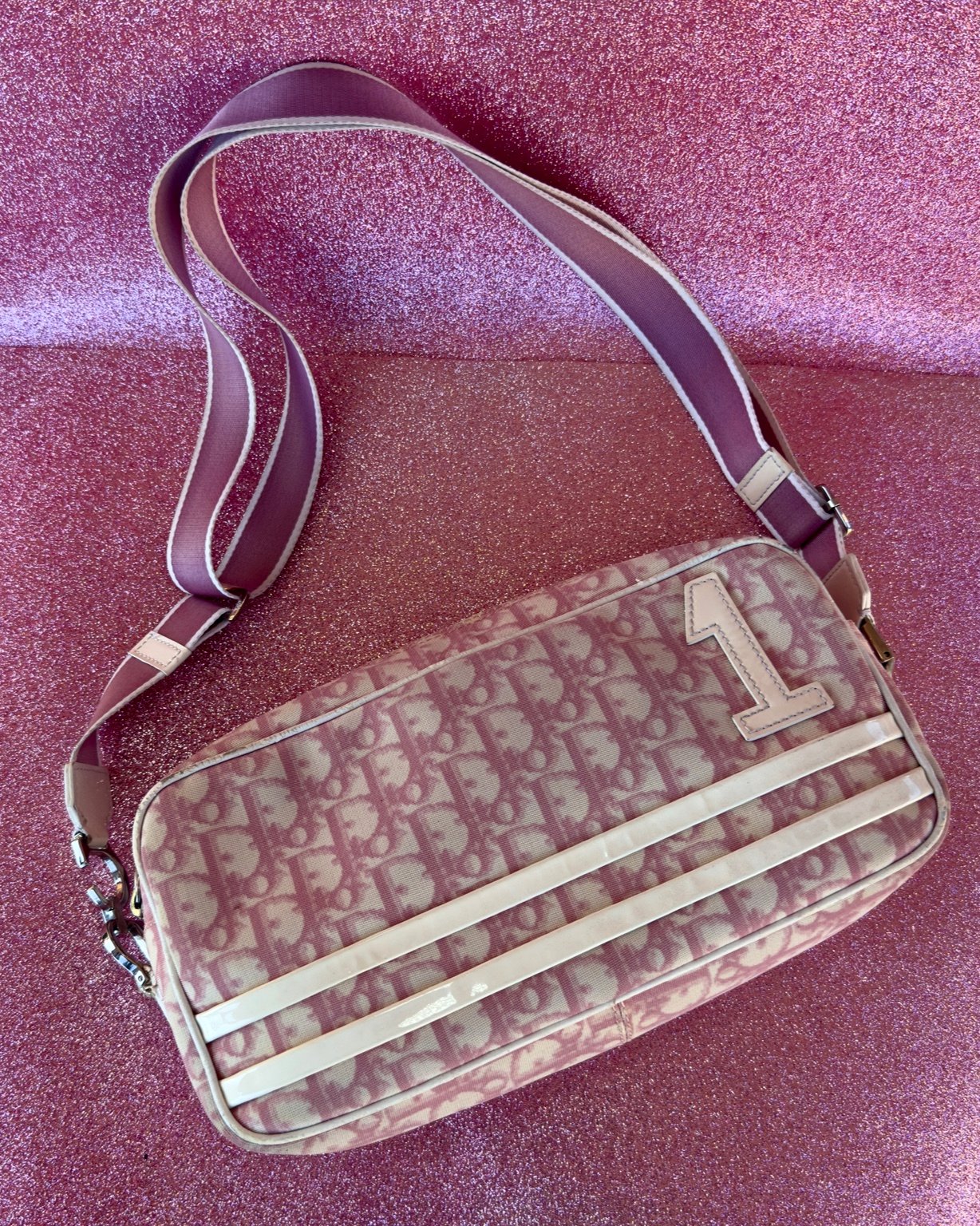 Christian Dior – Pink Rasta Trotter “Sport Bowling” Bag (anni 2000)
