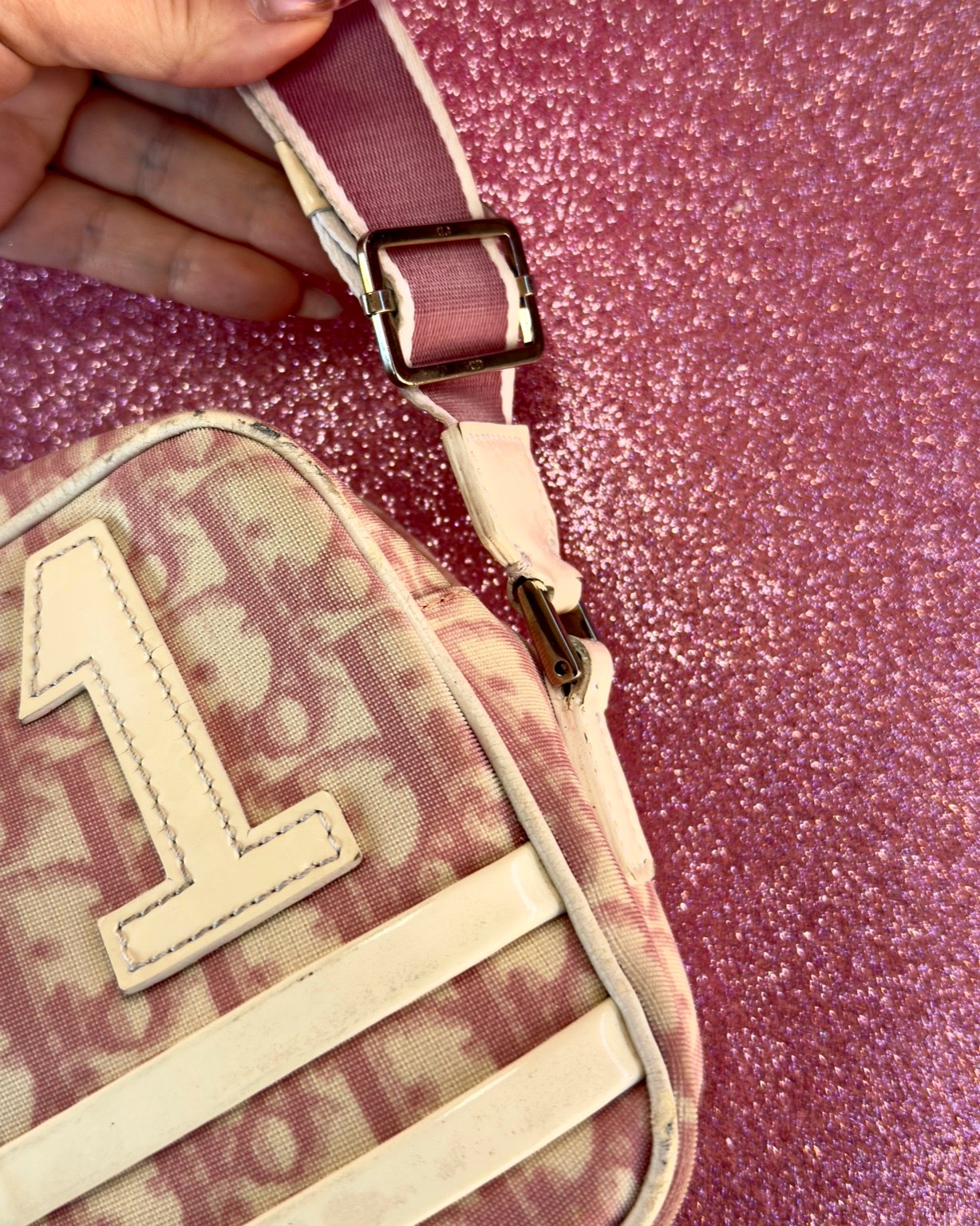 Christian Dior – Pink Rasta Trotter “Sport Bowling” Bag (anni 2000)