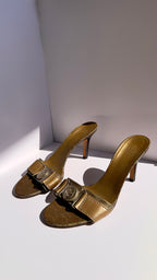 Sandalo Gucci vintage monogram con logo GG metallico