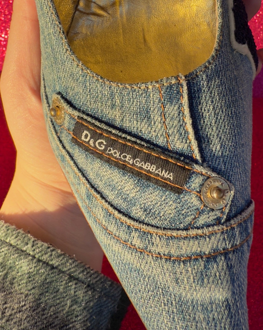 Dolce & Gabbana – Pumps Denim Patchwork “College Varsity” (anni 2000)