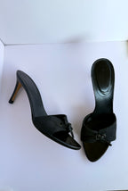 Gucci GG Monogram Mules nero