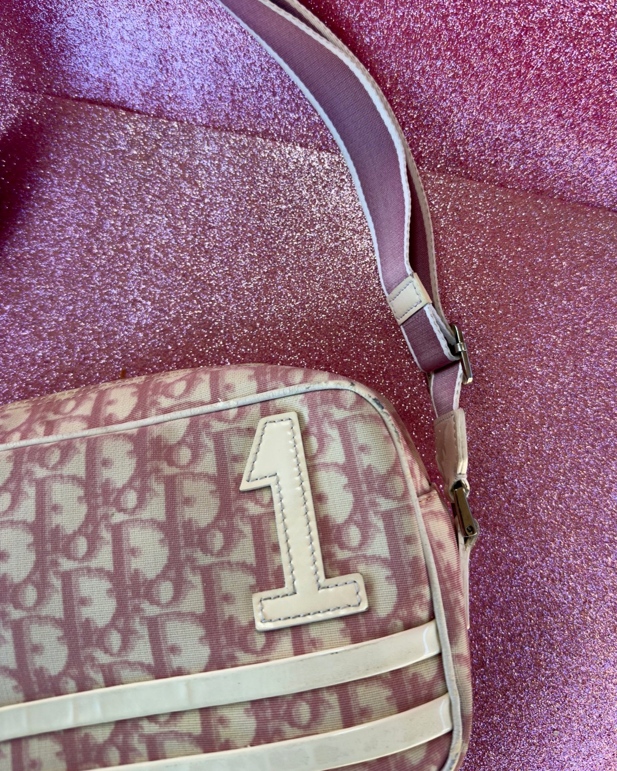 Christian Dior – Pink Rasta Trotter “Sport Bowling” Bag (anni 2000)