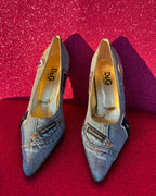 Dolce & Gabbana – Pumps Denim Patchwork “College Varsity” (anni 2000)