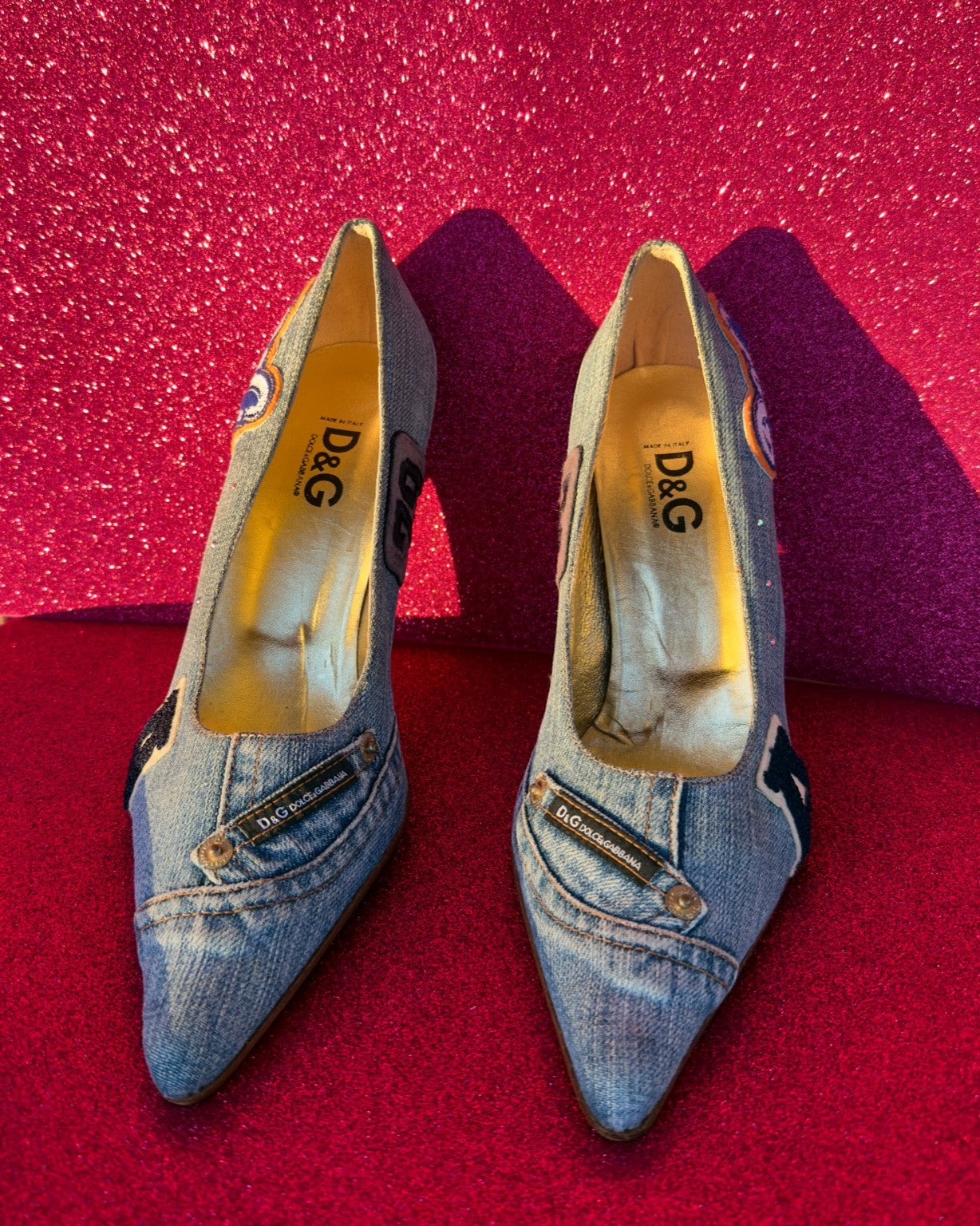 Dolce & Gabbana – Pumps Denim Patchwork “College Varsity” (anni 2000)