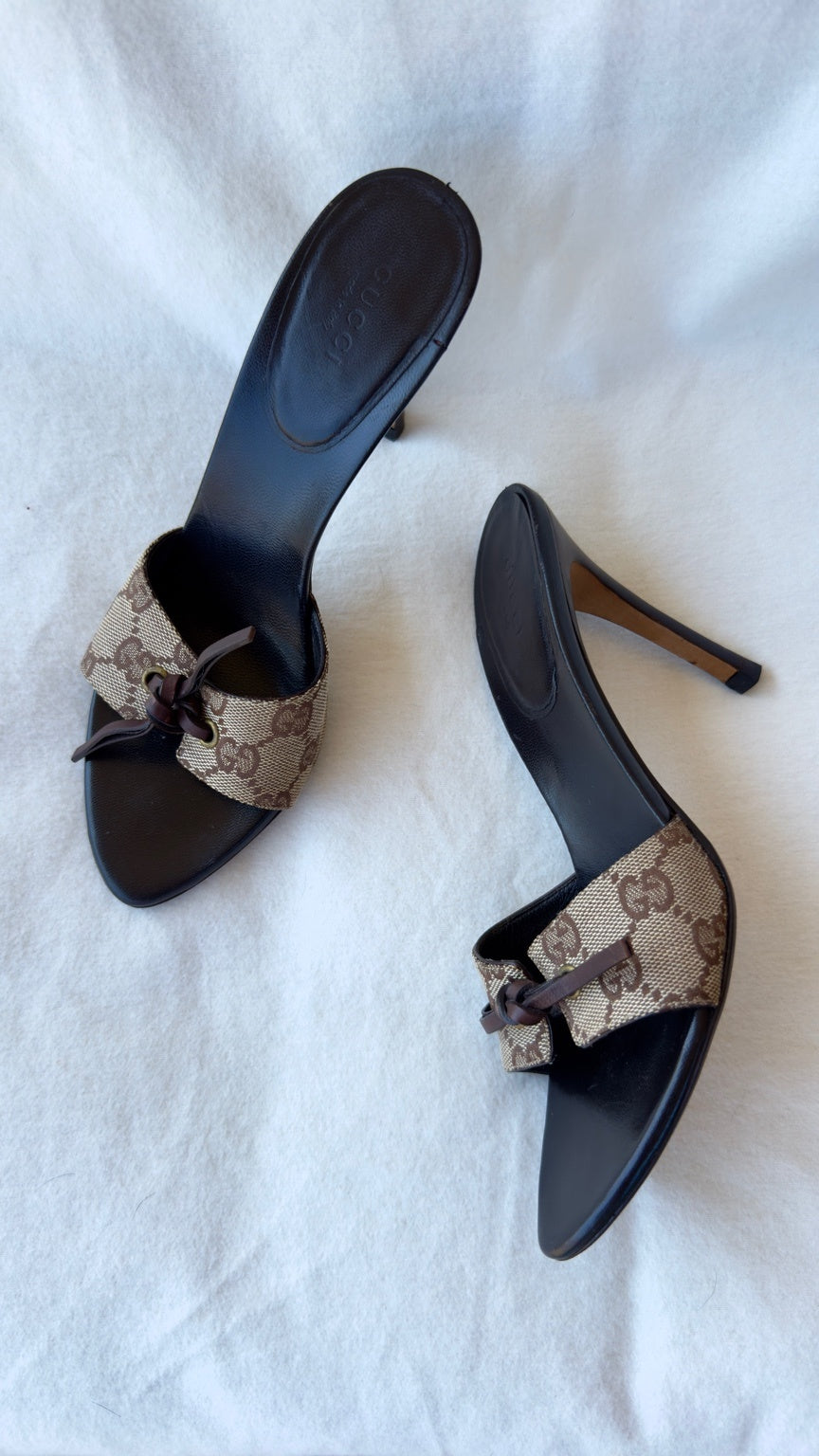 MIRANDA - Gucci GG Monogram Mules Dark Brown – Cla.Ri Vintage