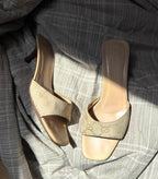 Mules Gucci GG Canvas beige