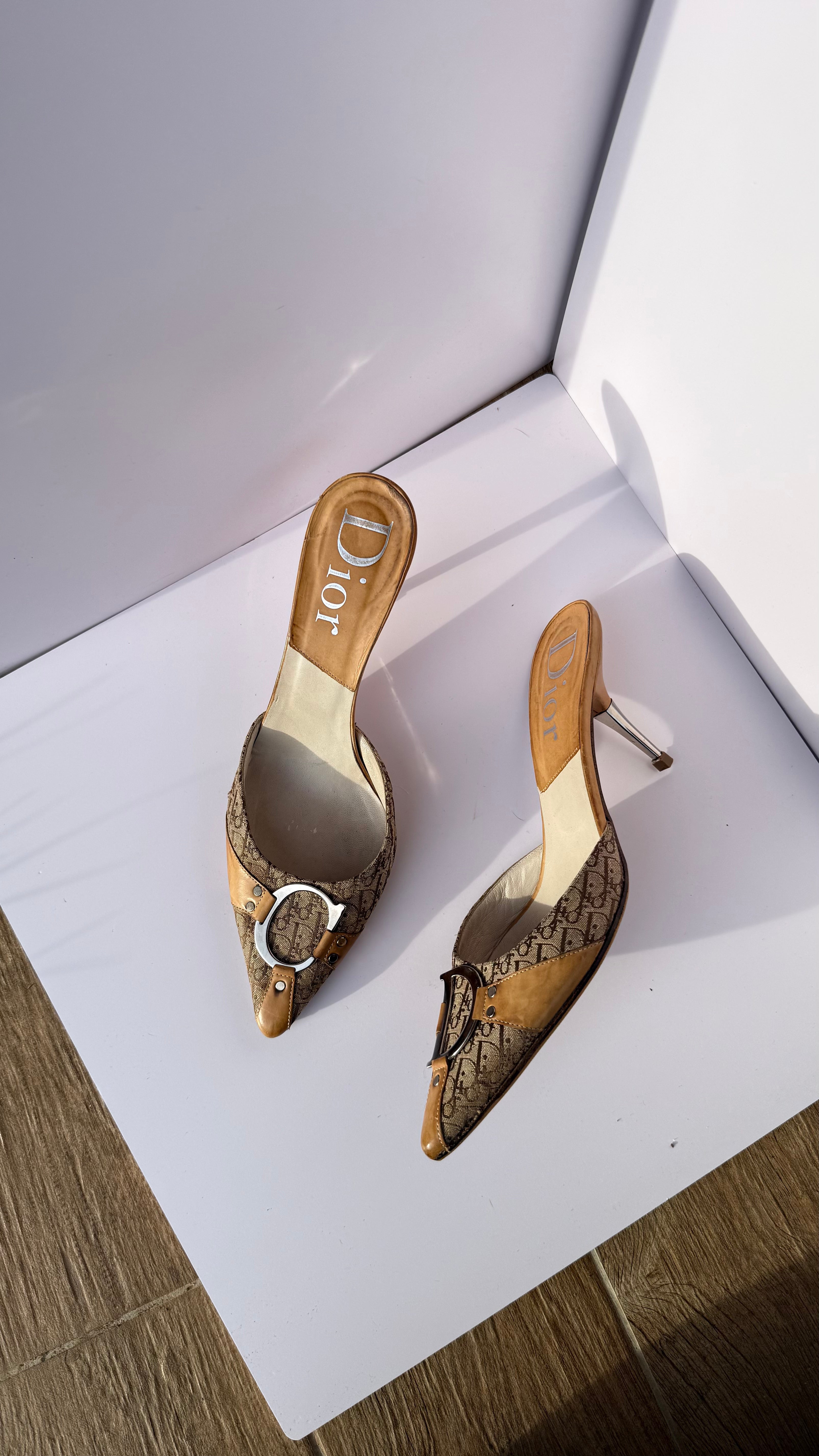 Mules Dior in canvas monogram con dettaglio logo CD