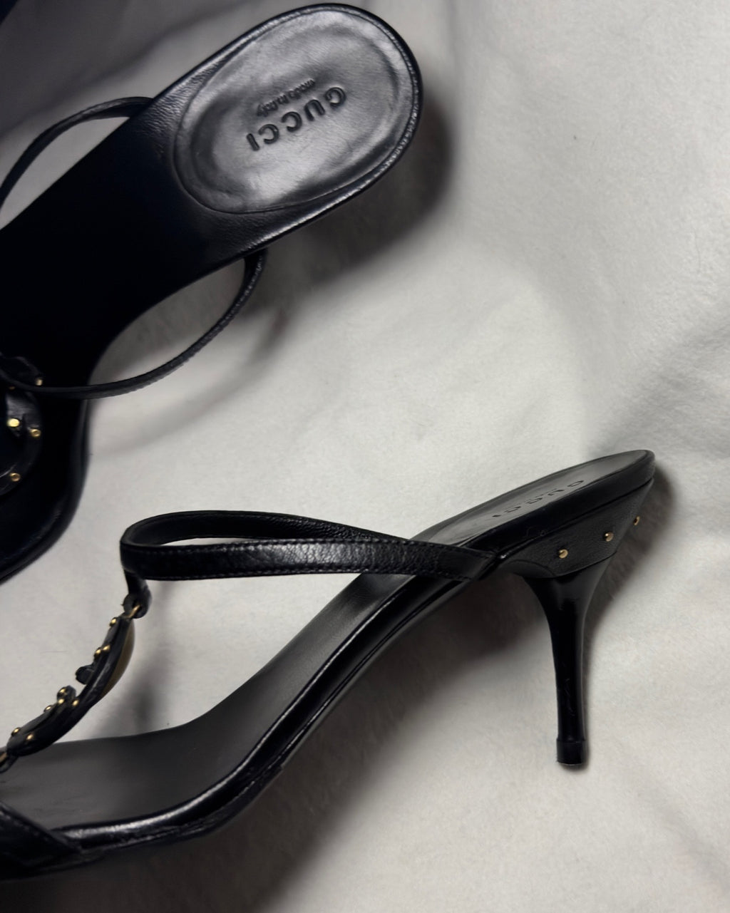 Gucci Mules GG Logo – Pelle Nera | Anni 2000